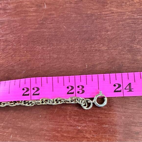 JJ Jonette Wheel Necklace White Enamel Gold Tone Filigree Nautical Boat Vintage - Picture 6 of 8